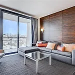 Amazing 23Rd Fl Studio Balcony Access 23307