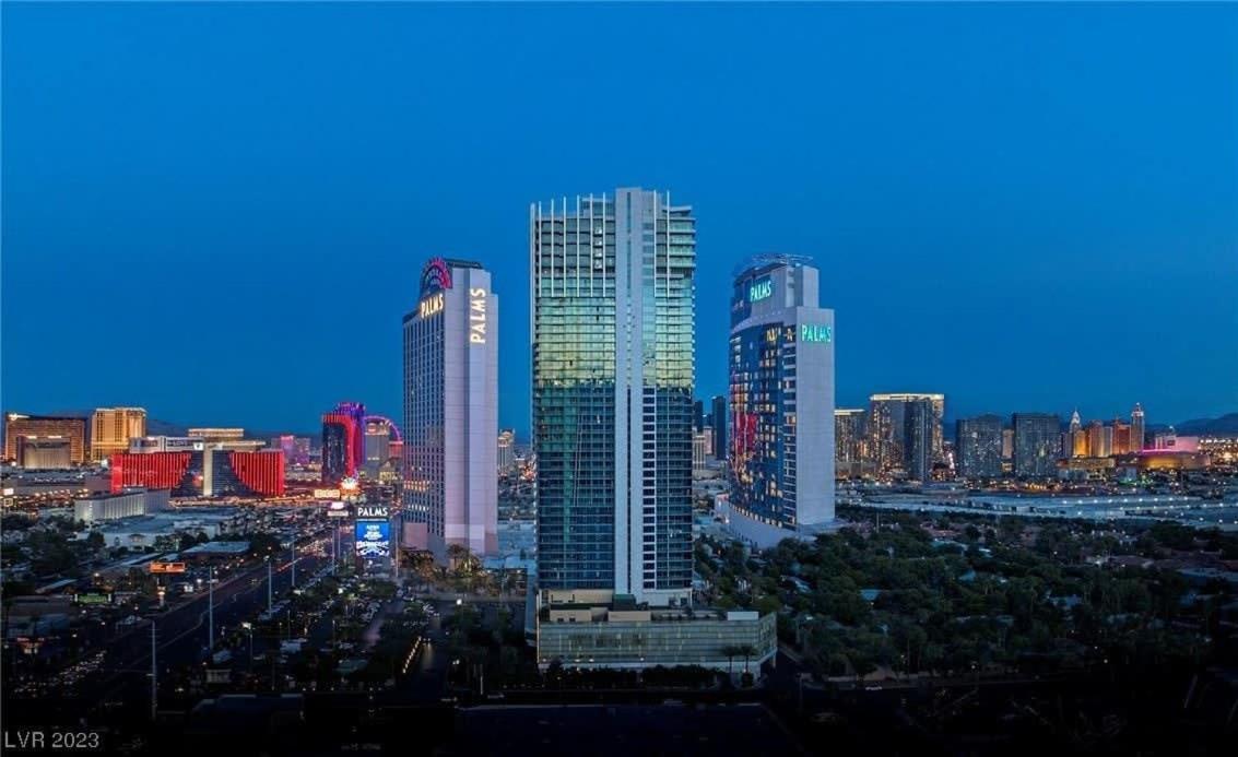 Amazing 23rd Fl Balcony Access 23307 Las Vegas